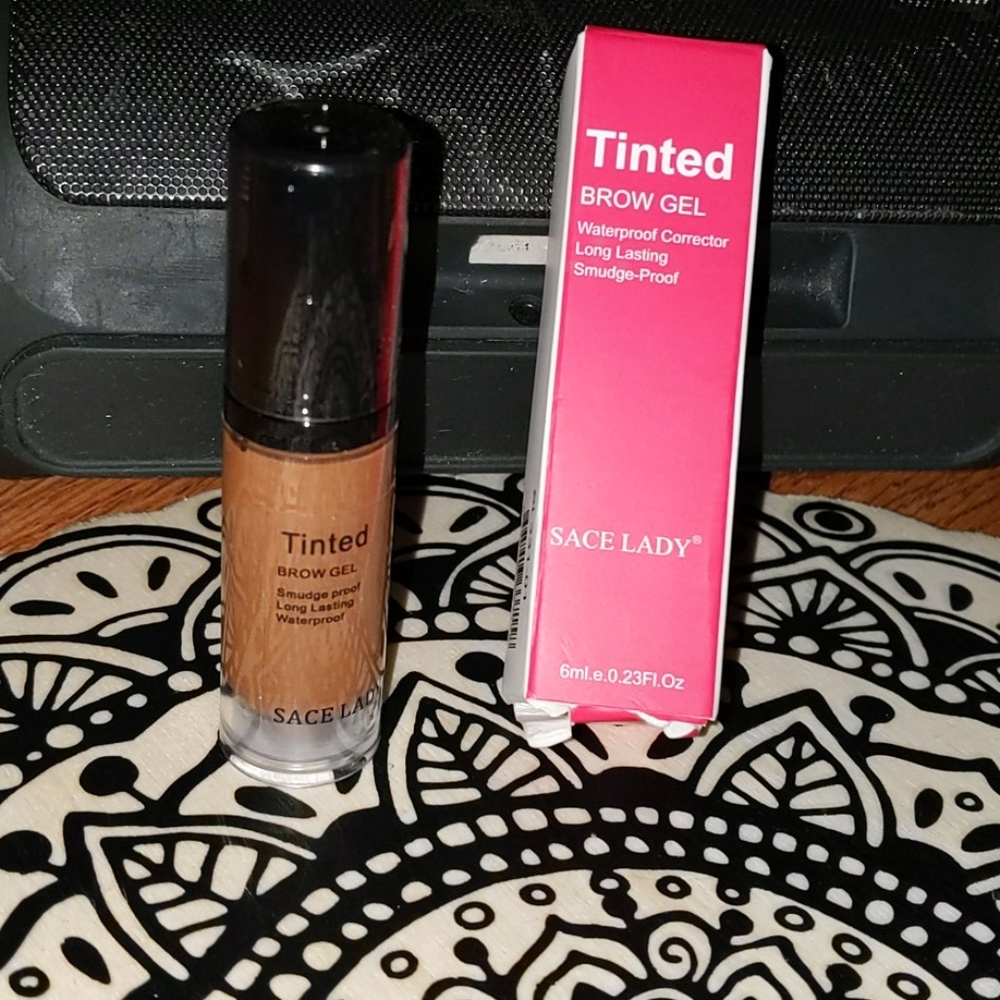 New Tinted Brow Gel